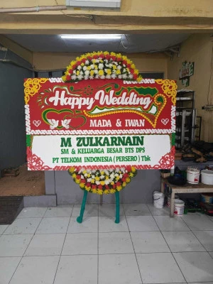 Papan Bunga di Serpong Utara